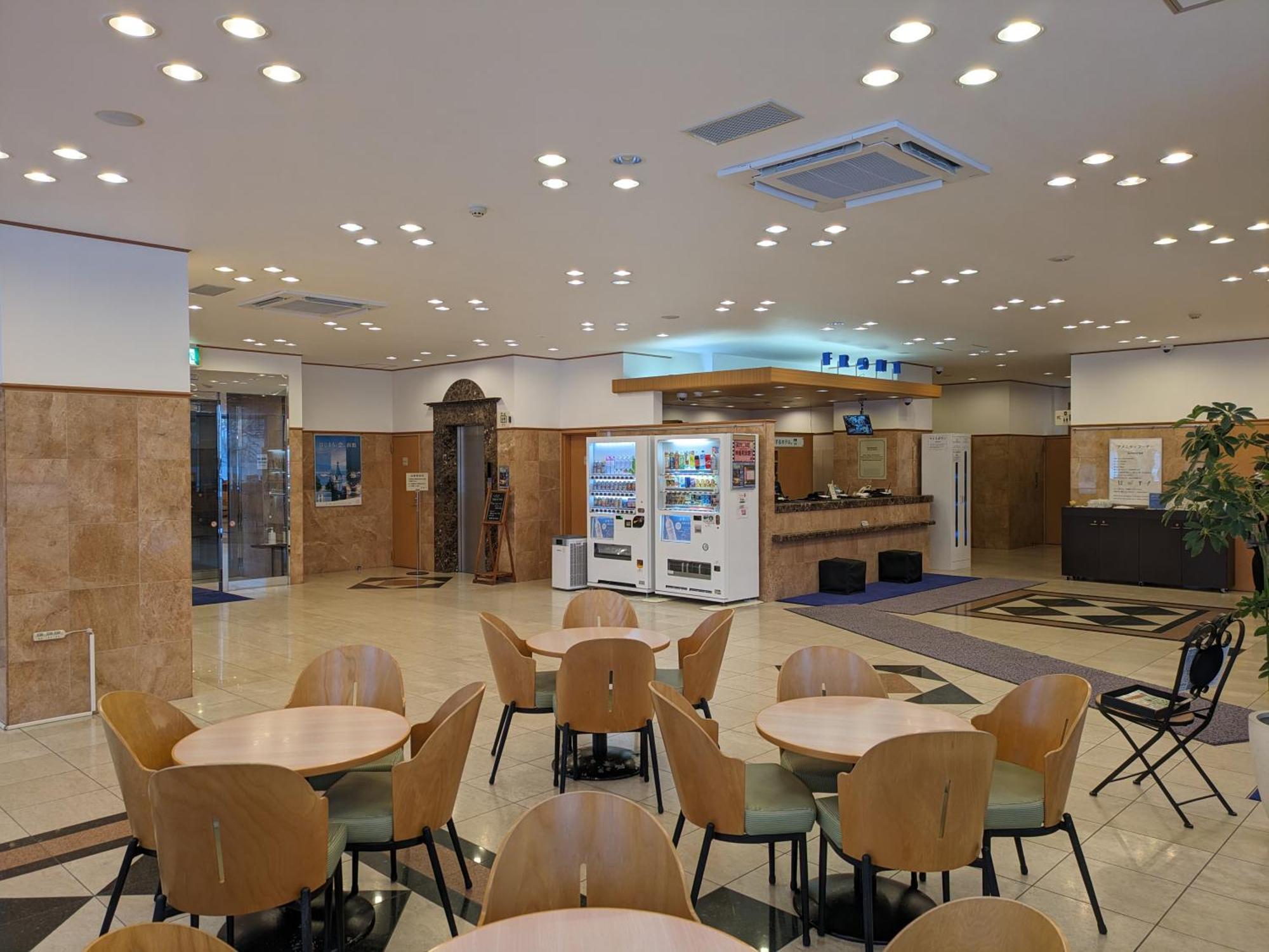 Toyoko Inn Hokkaido Hakodate Ekimae Daimon Bagian luar foto